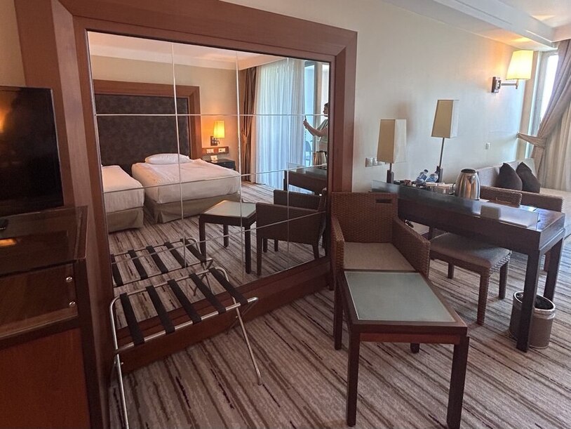 Rixos Sungate