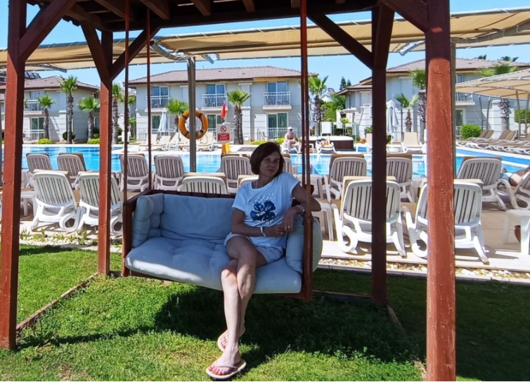 Crystal Boutique 16+