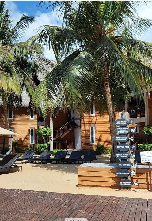 Maalu Maalu Resort & Spa 5*