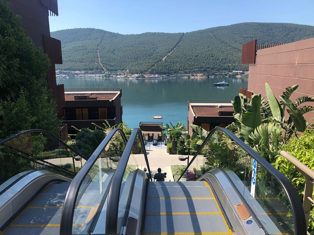 Titanic Luxury Collection Bodrum