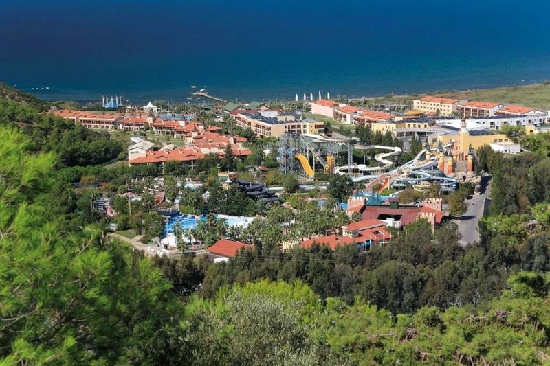 Aquafantasy Aquapark Hotel 5*