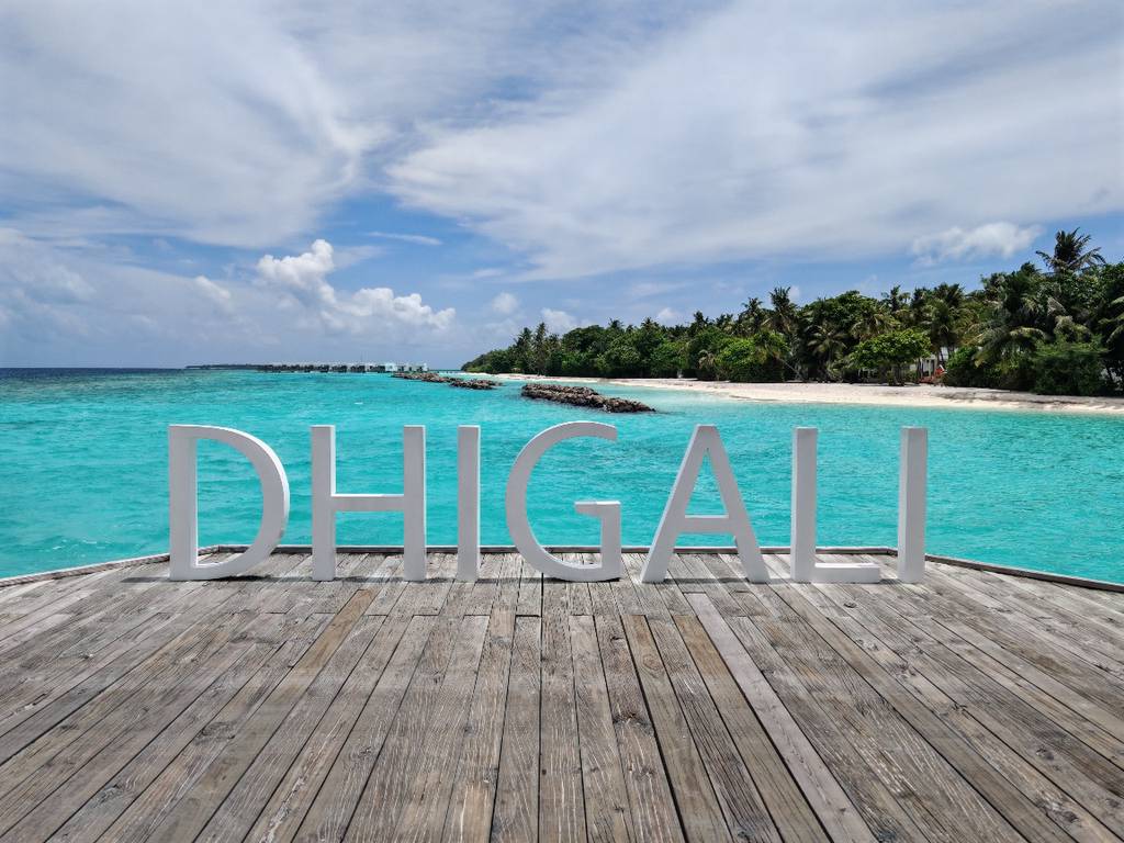 Dhigali Maldives 5*