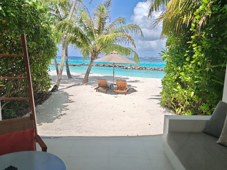 Dhigali Maldives 5*