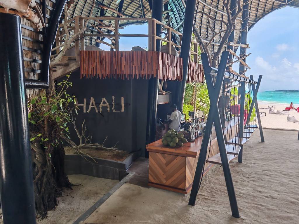 Dhigali Maldives 5*