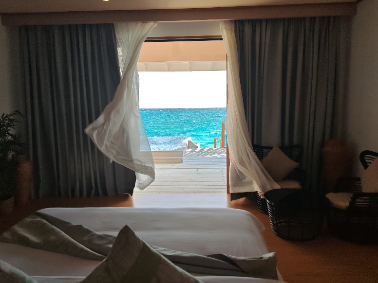 Dhigali Maldives 5*