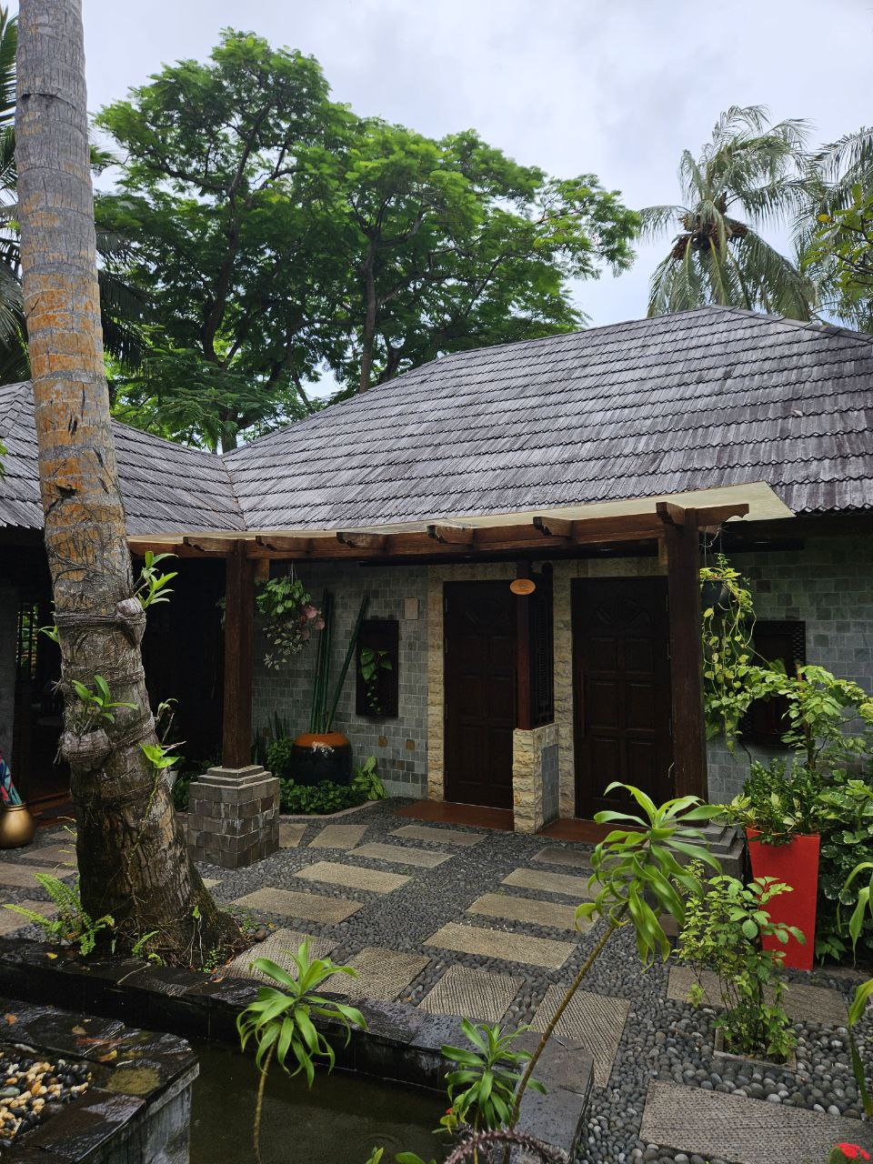 Villa Park Sun Island Resort & Spa