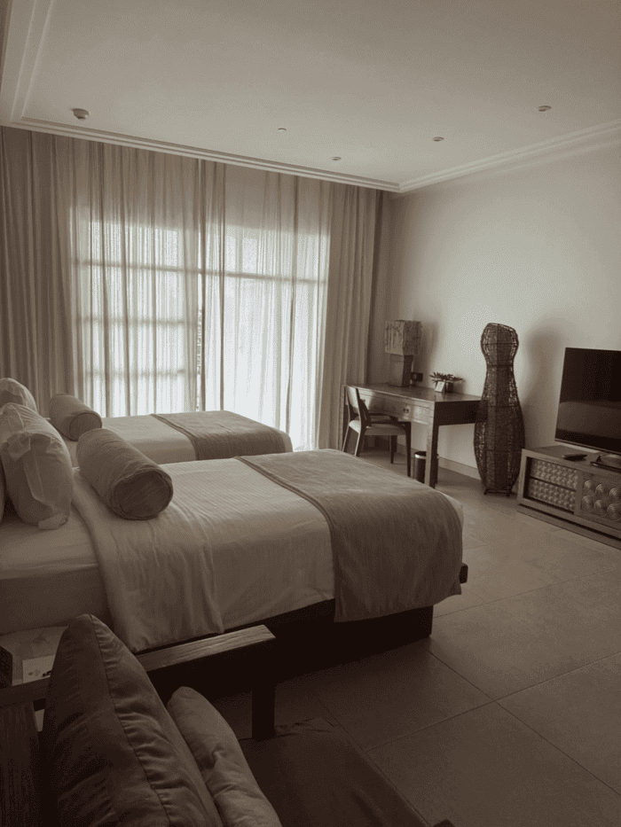 Savoy 5*