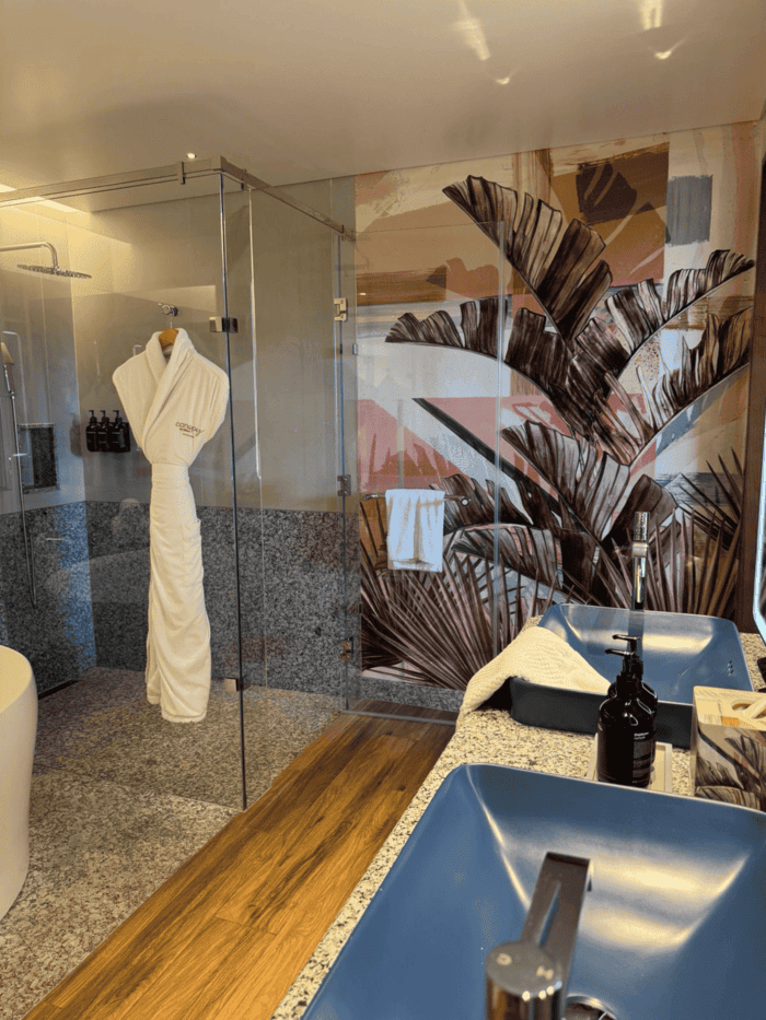 Canopy by Hilton 4*