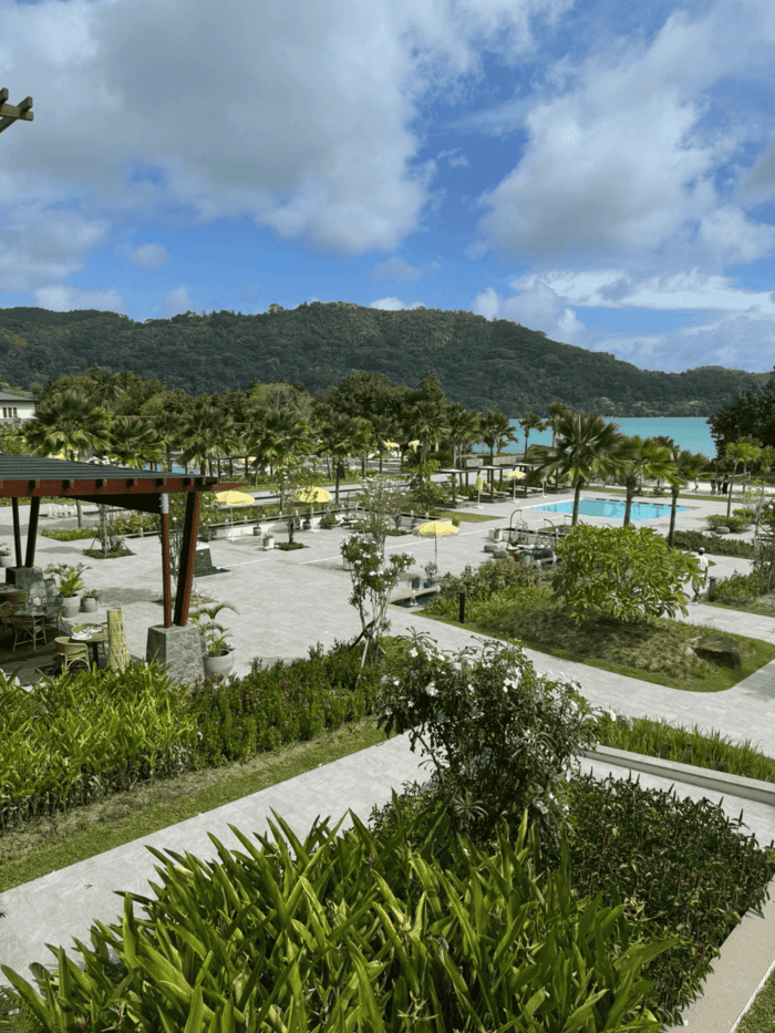 Canopy by Hilton 4*
