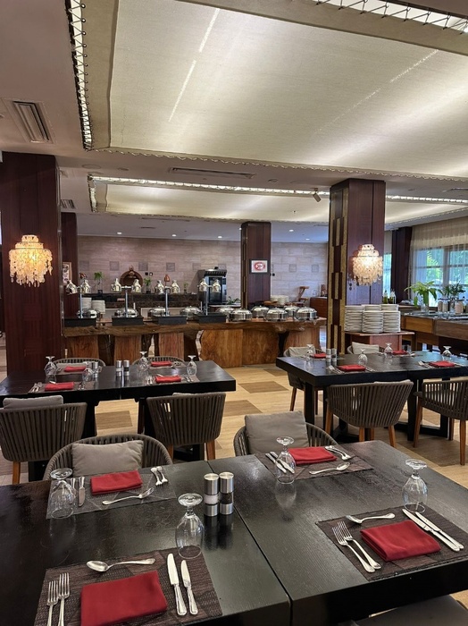 SAVOY RESORT & SPA