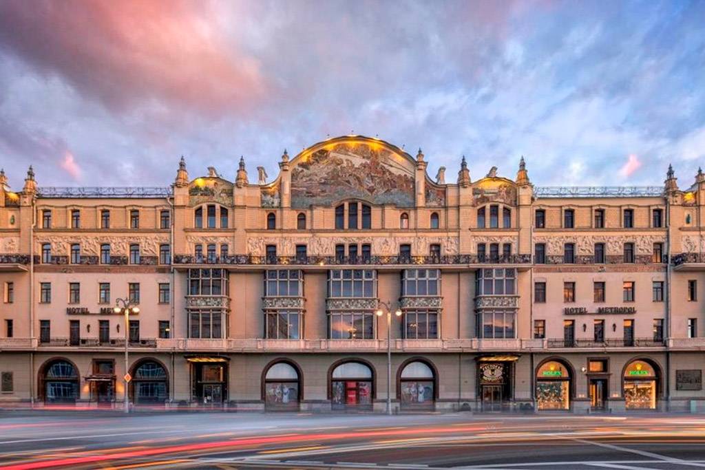 «Метрополь» (м. Театральная)