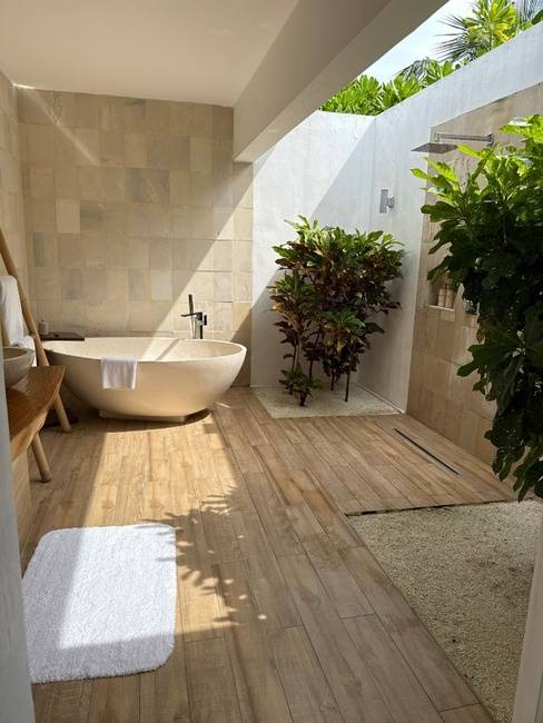 Kuredhivaru Resort and Spa