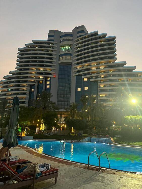Le Meridien Al Aqah Beach Resor