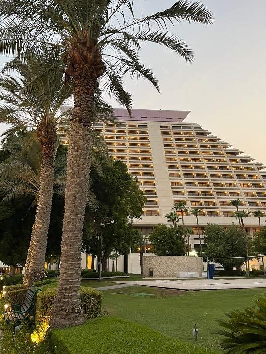 Sheraton Grand Doha Resort & Convention Hotel 5*