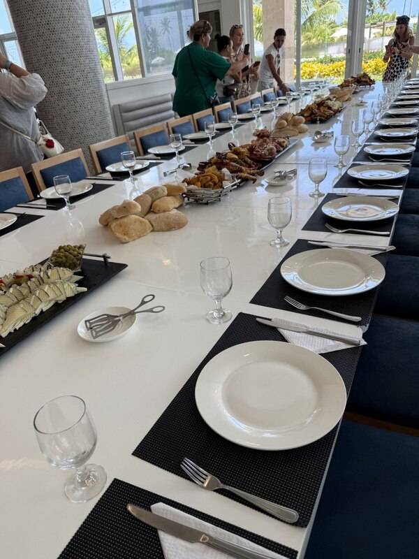 Grand Aston Varadero