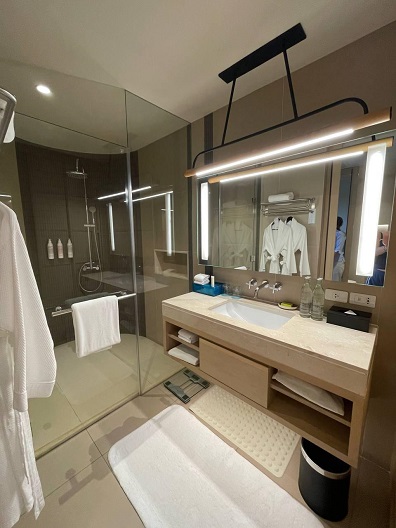 Le Meridien Mai Khao