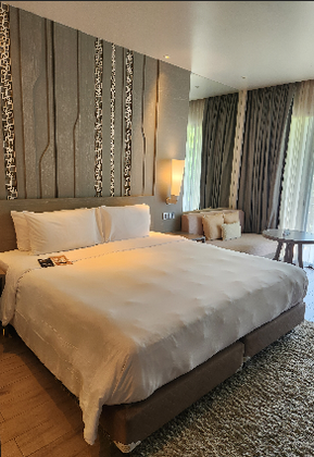 Pullman Phuket Arcadia Naithon Beach