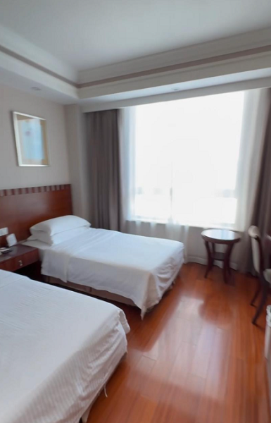 Baohong Hotel Sanya 