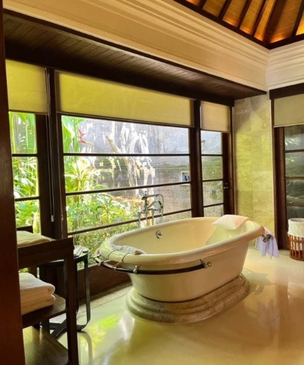 FOUR SEASONS JIMBARAN