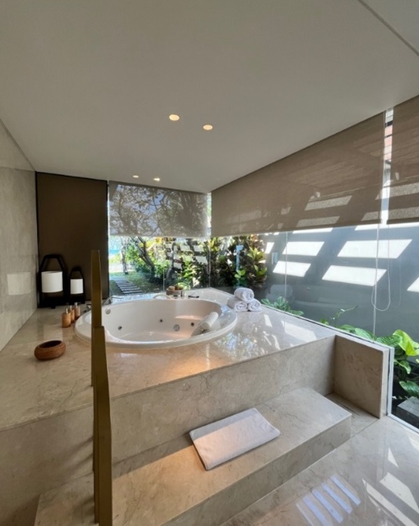 UMANA BALI