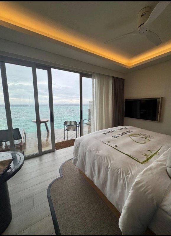 Avani+ Fares Maldives Resort 5*
