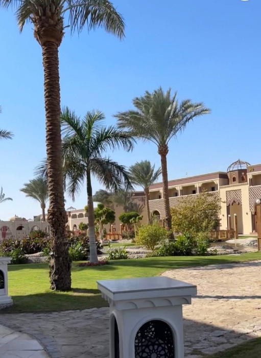 SUNRISE Garden Beach Resort и Mamlouk Palace Resort 