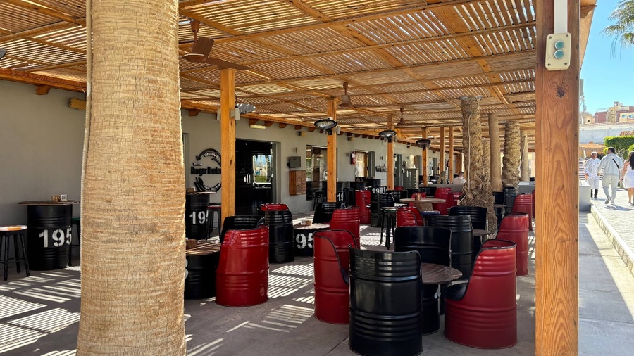 Meraki Resort 