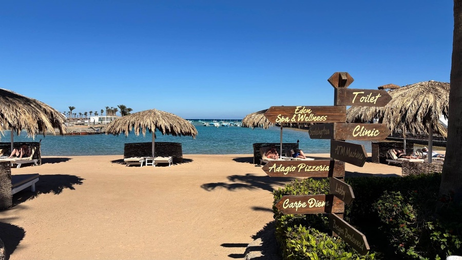 Meraki Resort 