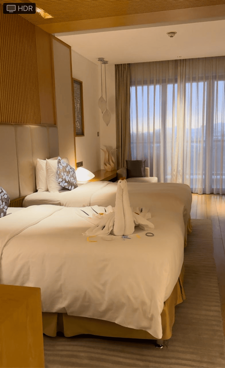 Curio Collection by Hilton 5*