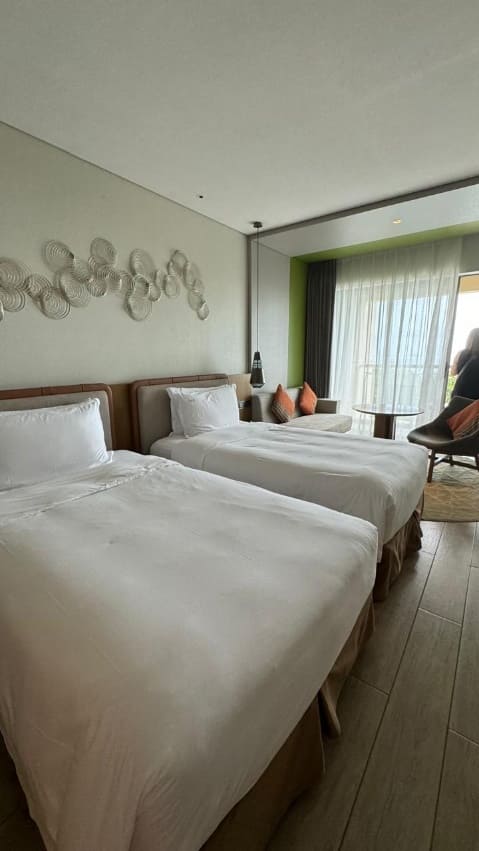 Holiday Inn Resort Sanya Bay 4*