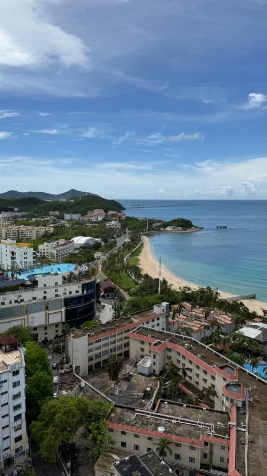 Dadonghai Hotel Sanya 5*