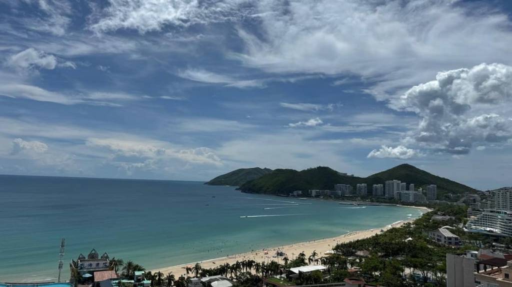 Harman Resort Hotel Sanya 5*