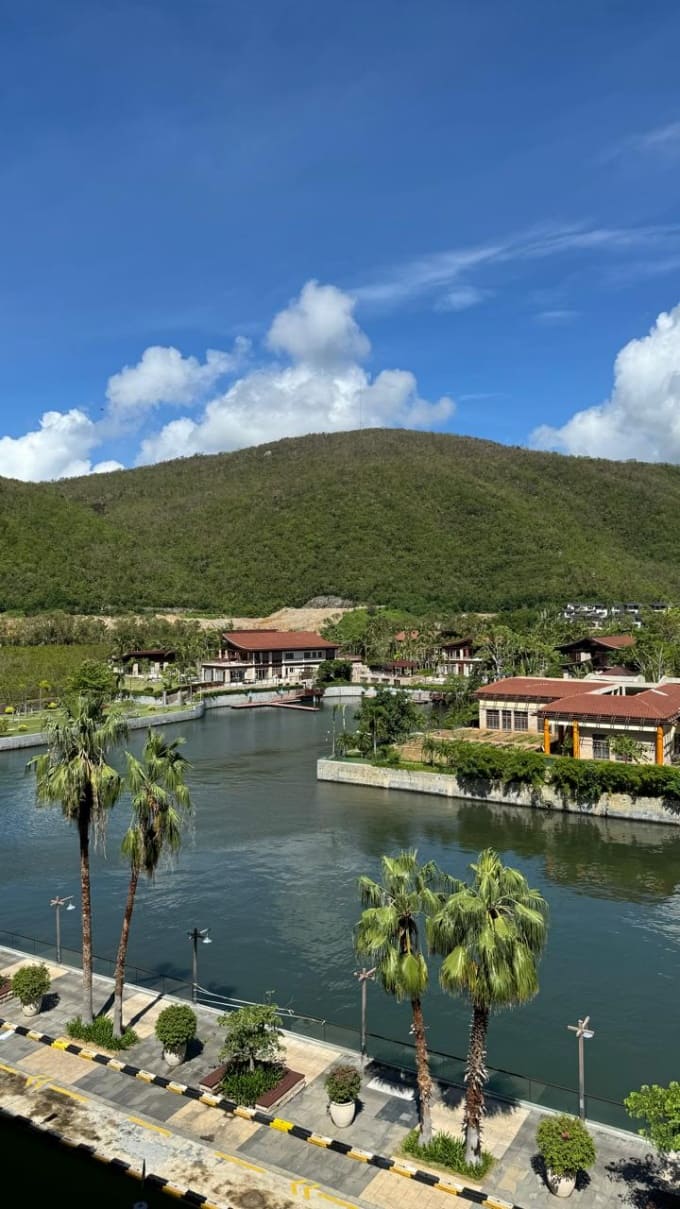 The St. Regis Sanya Yalong Bay Resort 5*