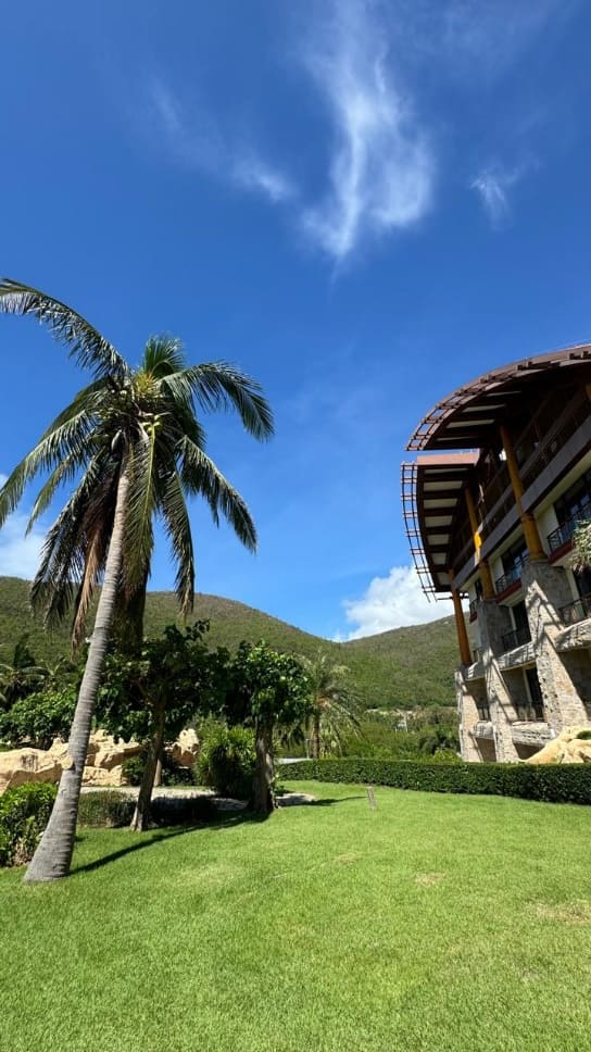 Ritz-Carlton 5*