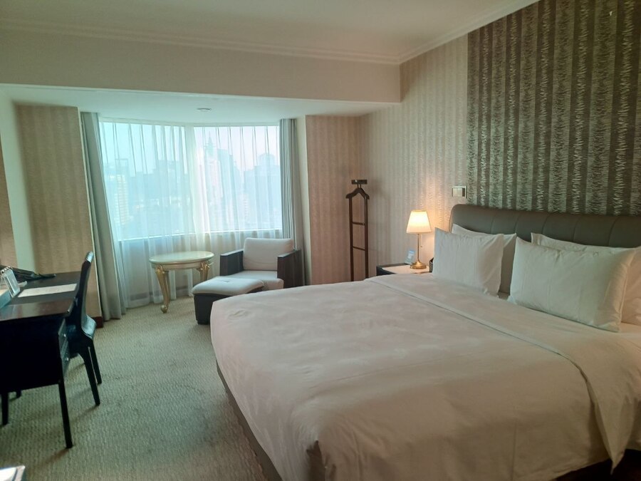 Asia Hotel Beijing 5*