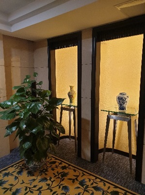 Bell Tower Hotel 
