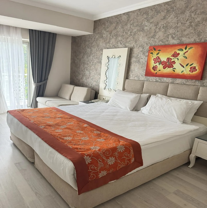 Grand Miramor Hotel & Spa 4*