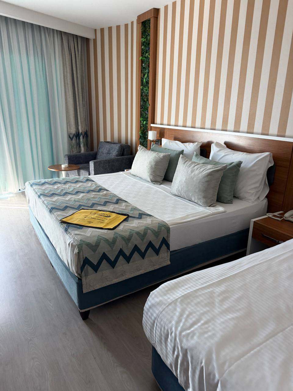 Lonicera Premium 5*