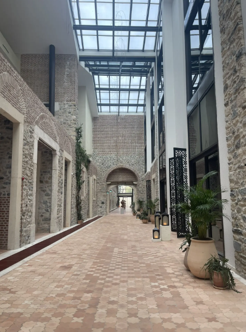 В отеле Aliee