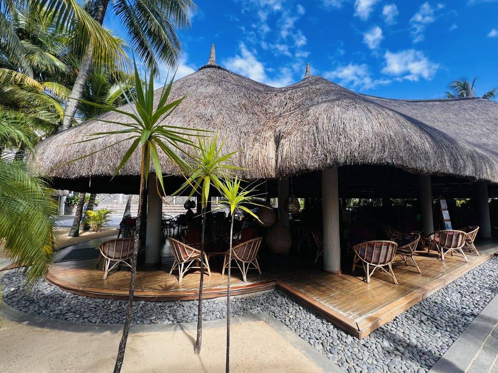 Canonnier Beachcomber Golf Resort & Spa 4*