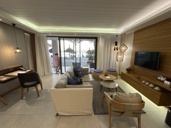 Paradis Beachcomber Golf Resort & Spa