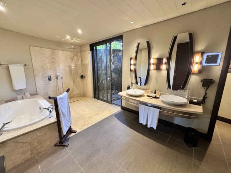 Trou aux Biches Beachcomber Golf Resort & SPA