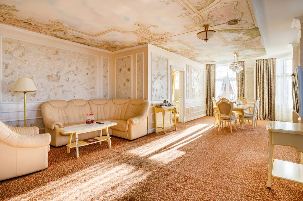  Hotel Europe