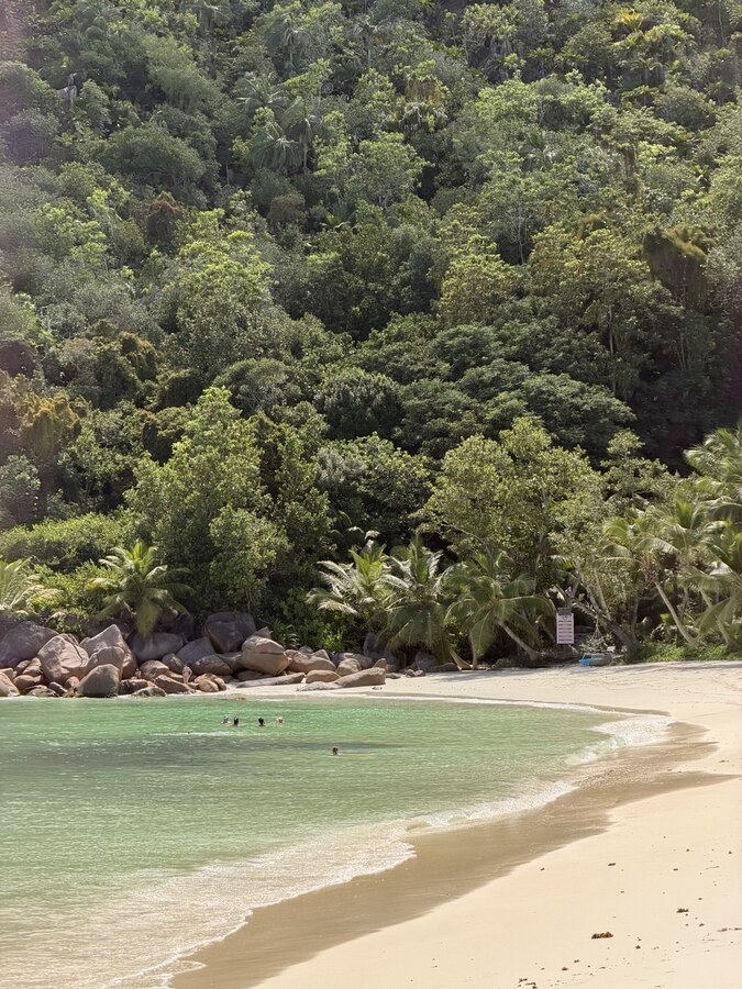 Constance Lemuria Praslin Seychelles
