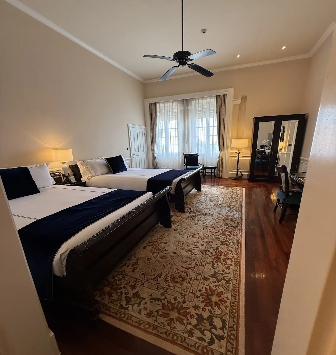 Raffles Le Royal 5*