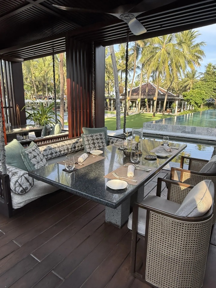 Four Seasons Resort The Nam Hai 5*