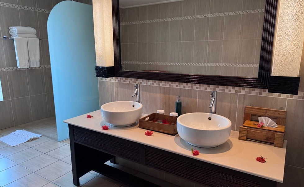 Doubletree By Hilton Seychelles Allamanda Resort & Spa
