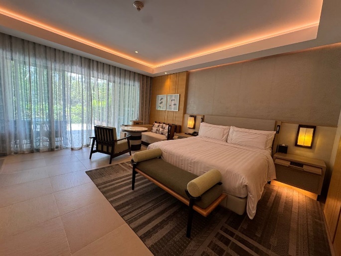 The Ritz-Carlton Sanya, Yalong Bay 5*