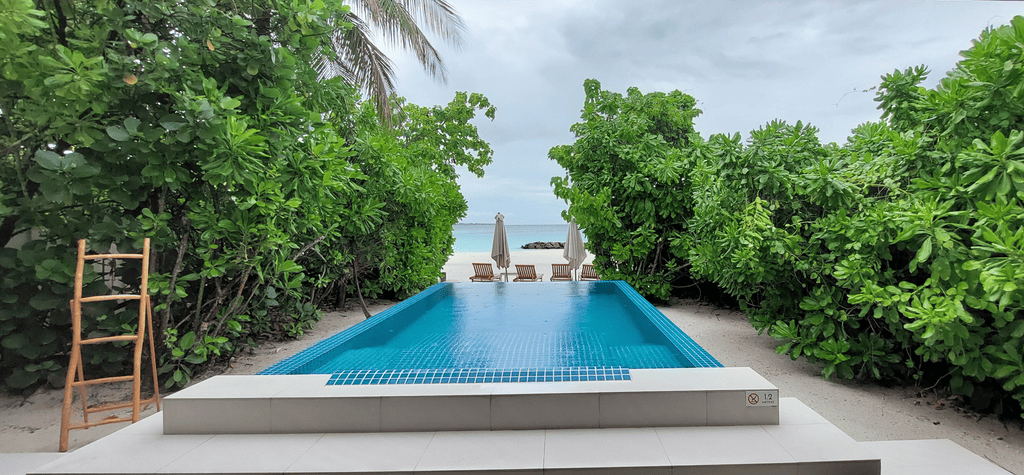 Emerald Faarufushi Resort & SPA