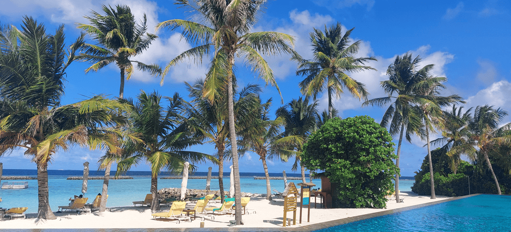 Emerald Faarufushi Resort & SPA